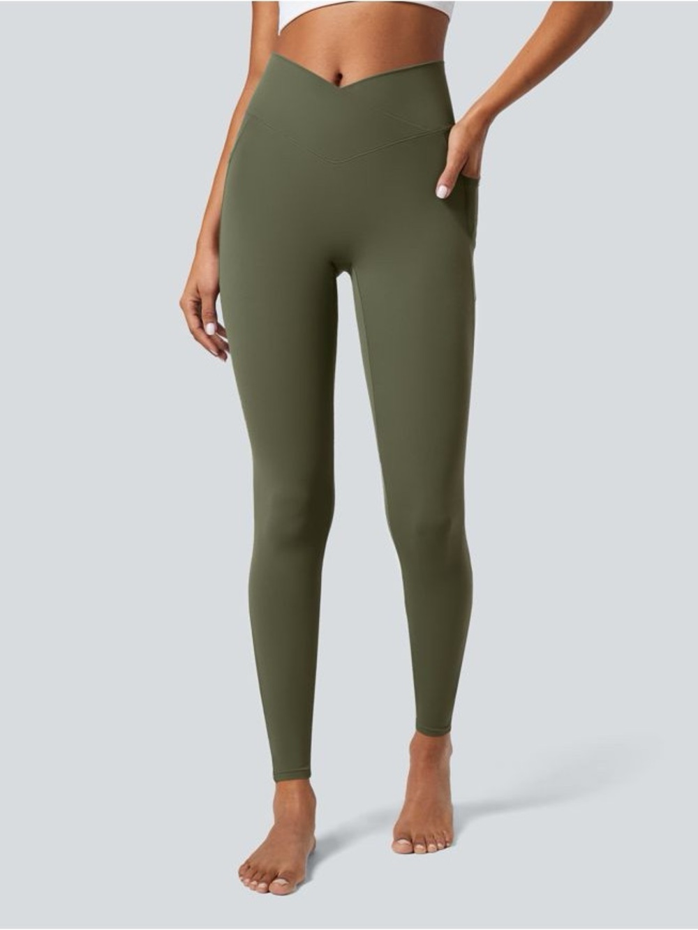 Halara SoftlyZero™ Crossover Pocket Plain Leggings-UPF50+ medium 7/8